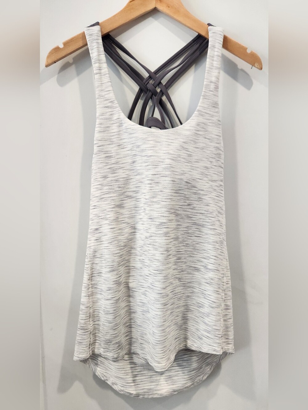 Lululemon Slay The Studio Size 4 Bra Top Tank Tiger Space Hail White Luon Yoga